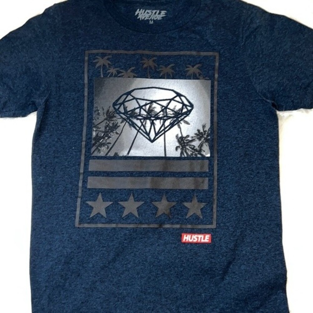 Hustle Avenue Boys Graphic T-shirt Size Medium